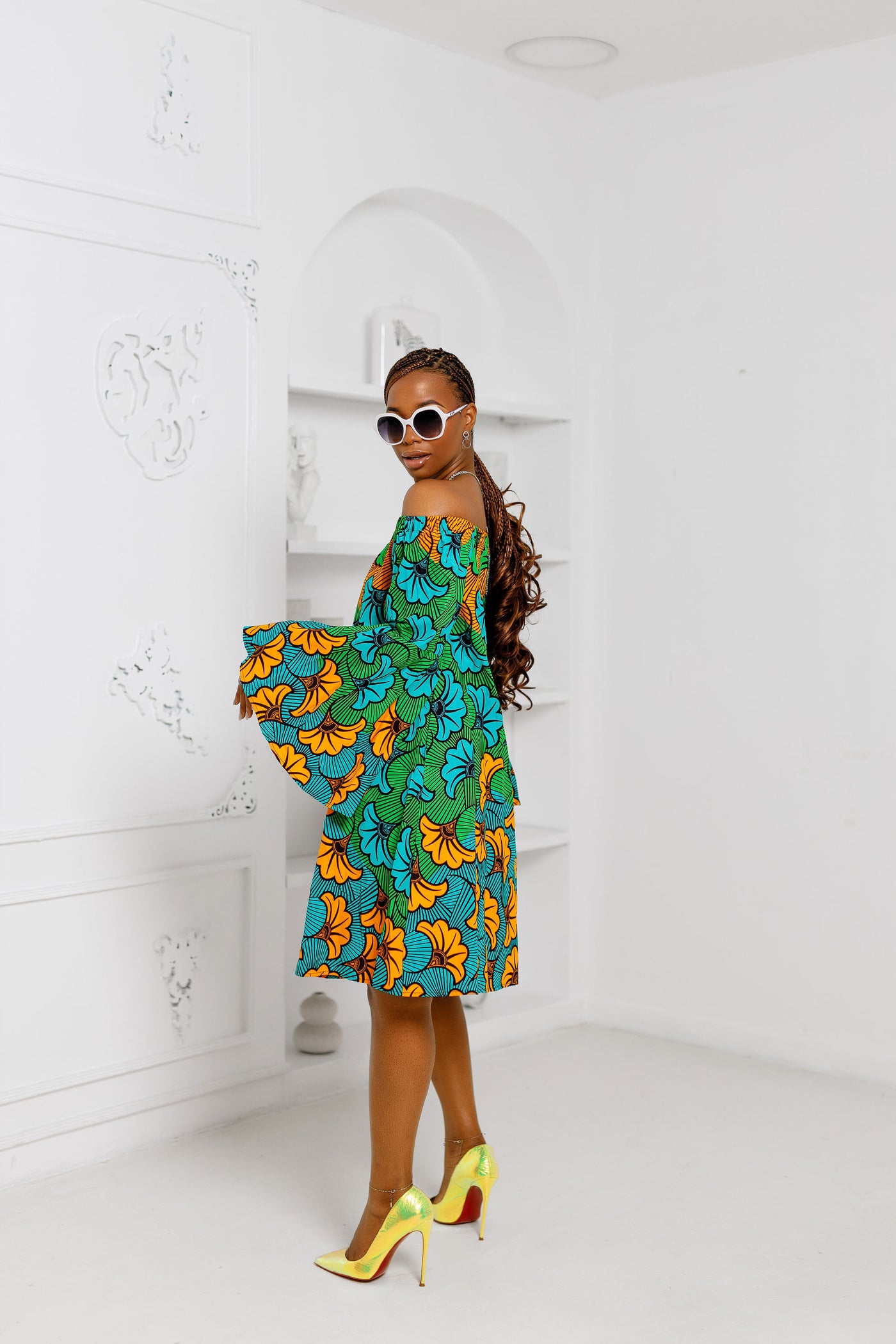 TIYE AFRICAN PRINT OFF SHOULDER DRESS [MULTICOLOR]